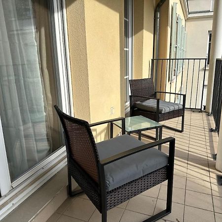 L'Escale Du Trianon Apartment Льо Плеси-Робенсон Екстериор снимка