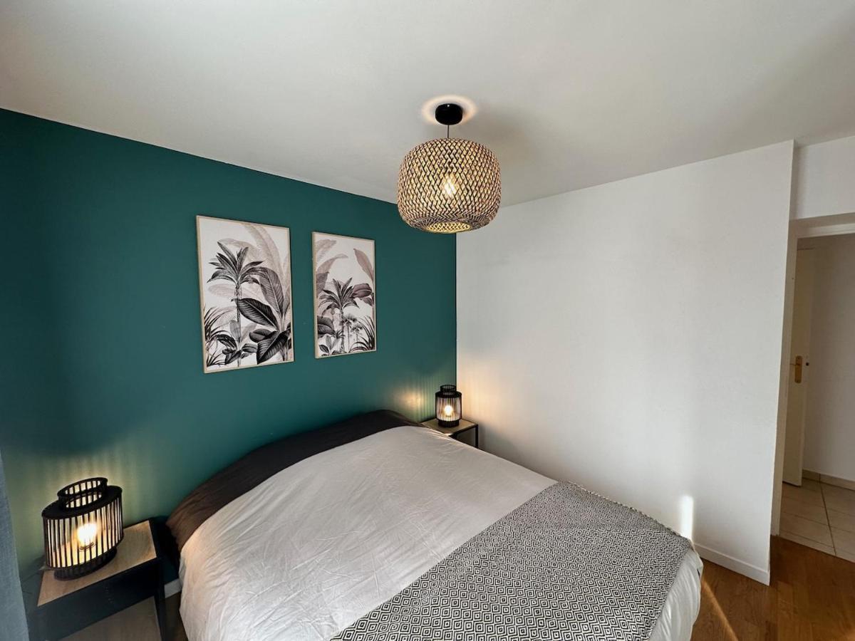 L'Escale Du Trianon Apartment Льо Плеси-Робенсон Екстериор снимка
