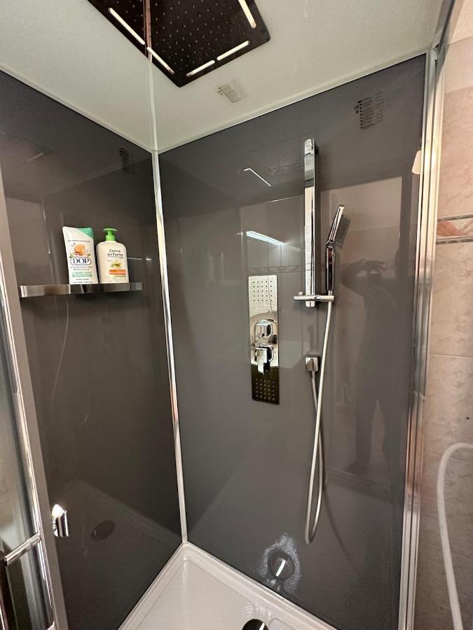 L'Escale Du Trianon Apartment Льо Плеси-Робенсон Екстериор снимка